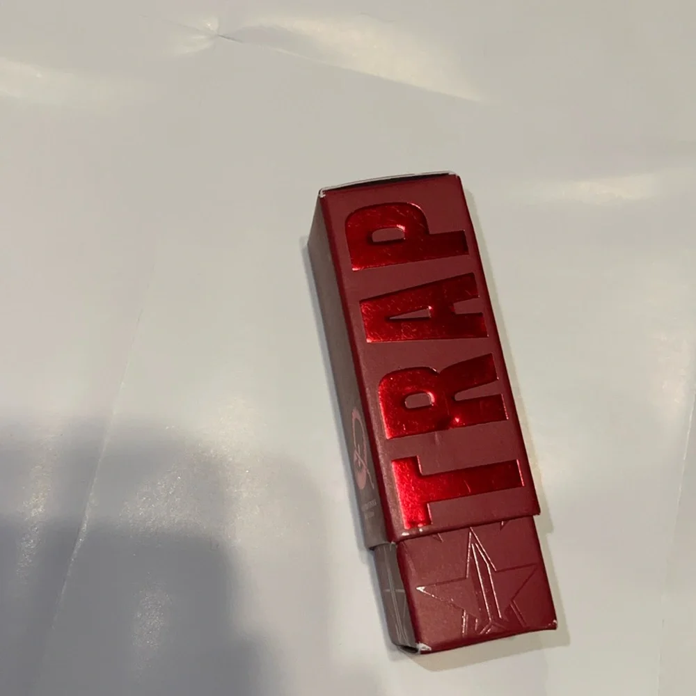NIB Jeffree Star Cosmetics Velvet Trap Lipstick Mouse Trap